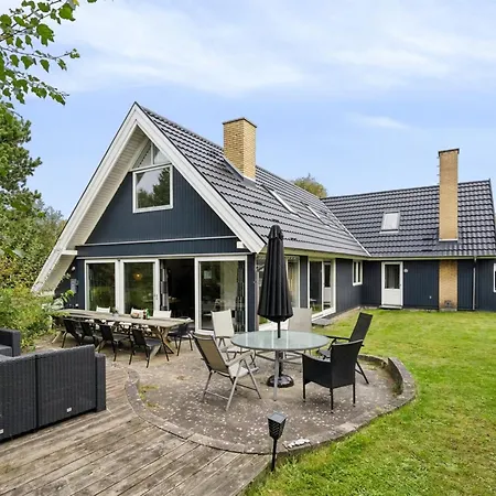 펜션 Eugenie - 100m From The Sea By Interhome *